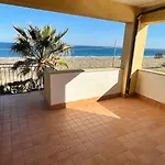 Fronte Mare Villa Bianco