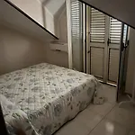 Villa Fronte Mare Bianco